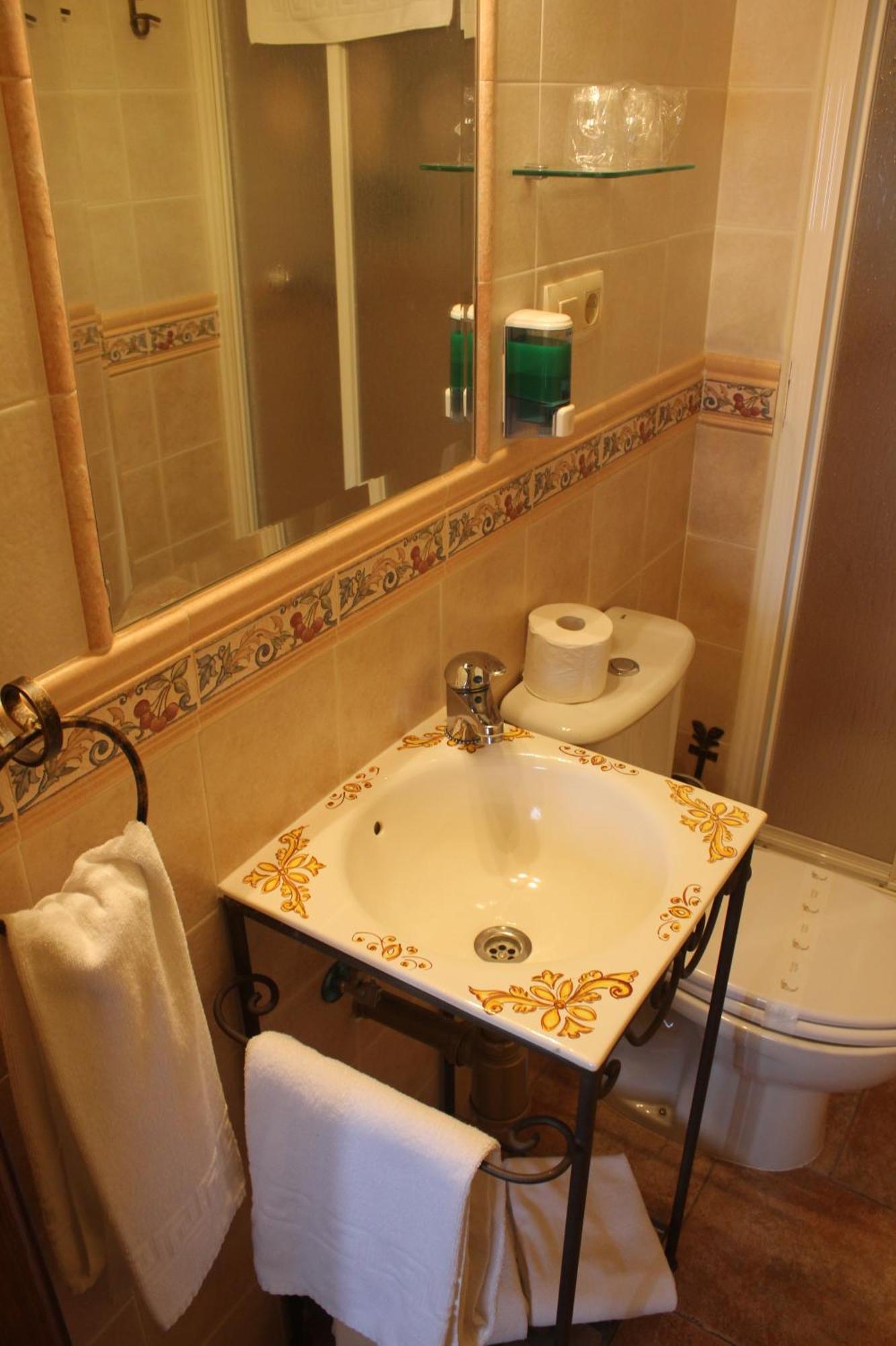 Hostal San Pedro クエンカ エクステリア 写真