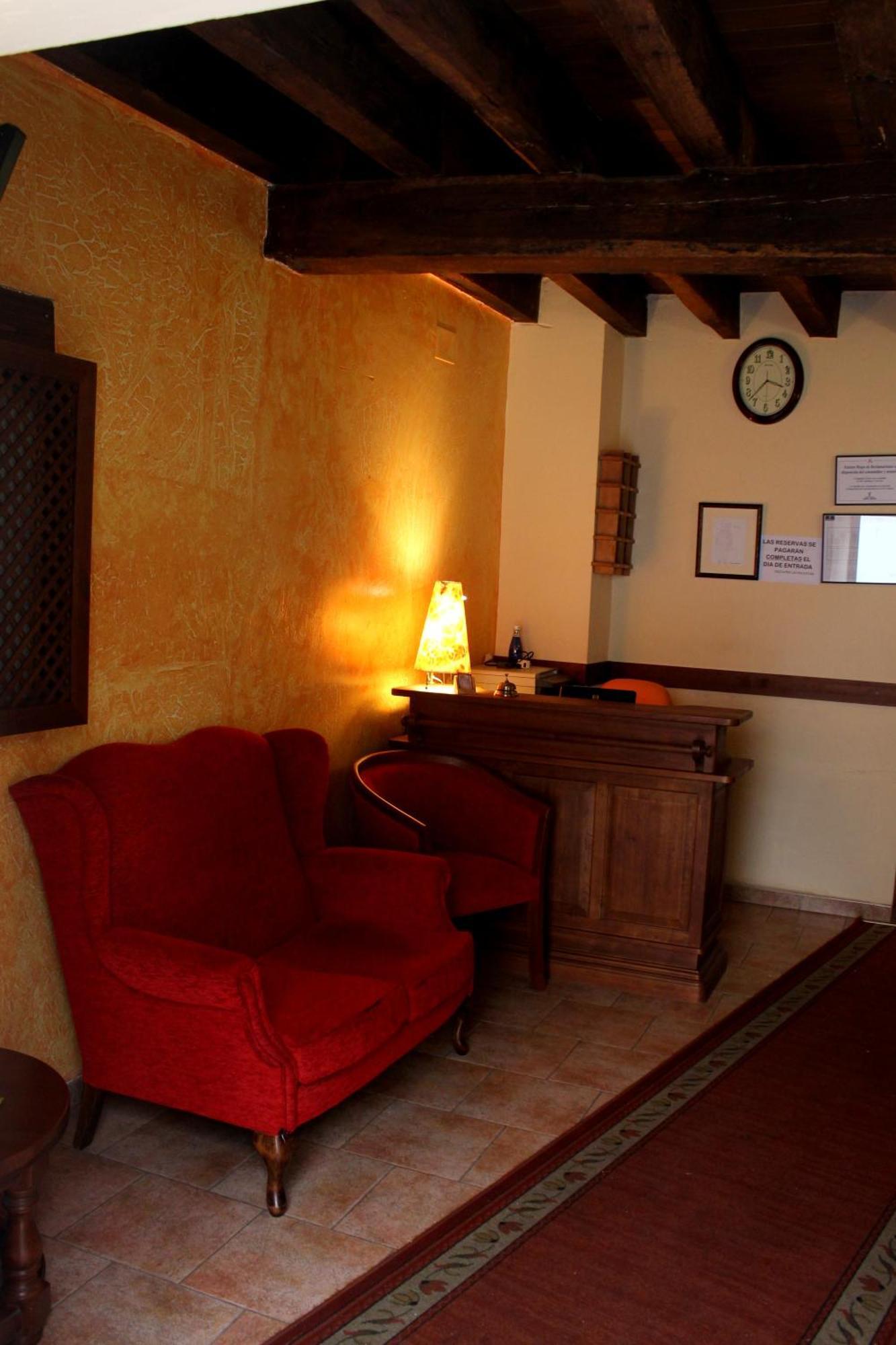 Hostal San Pedro クエンカ エクステリア 写真