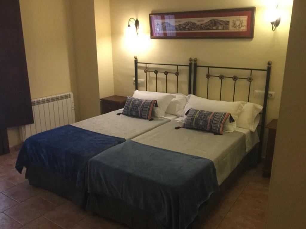 Hostal San Pedro クエンカ エクステリア 写真