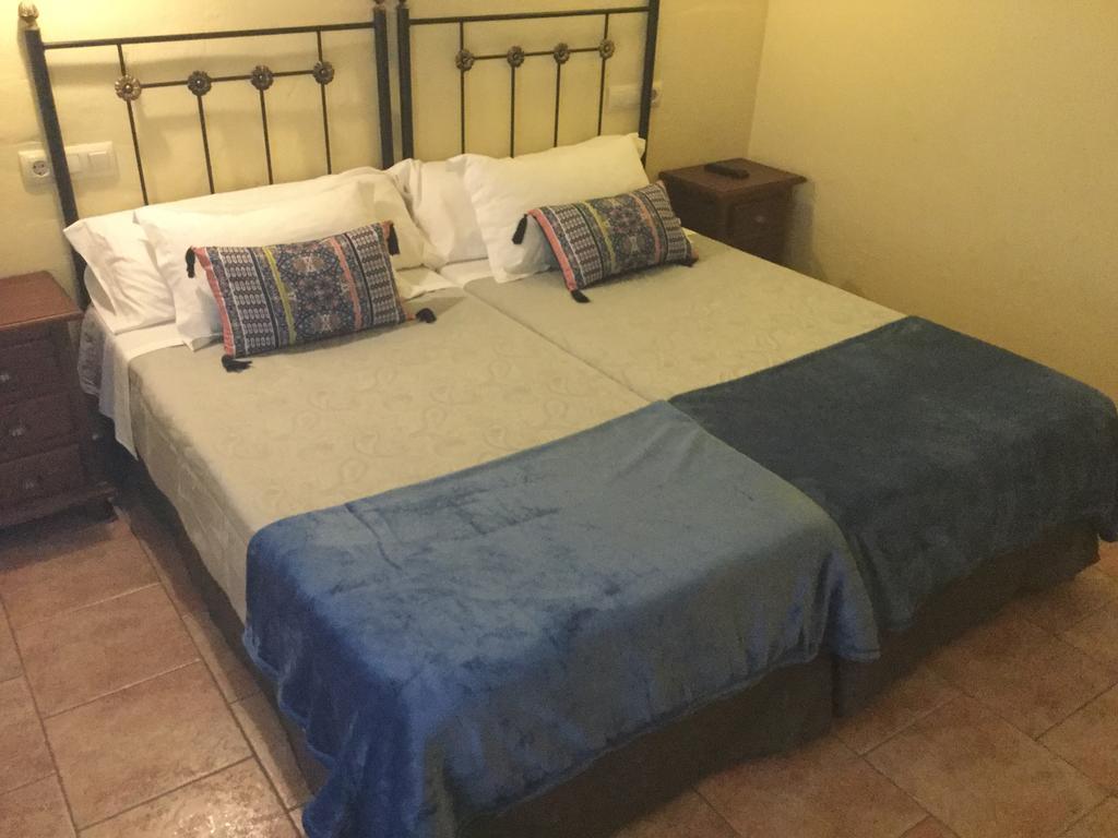 Hostal San Pedro クエンカ エクステリア 写真