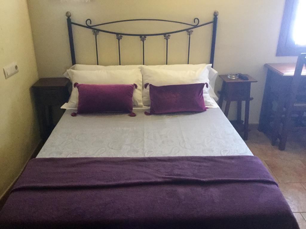 Hostal San Pedro クエンカ エクステリア 写真
